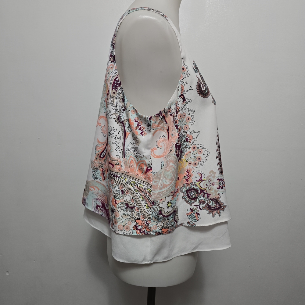 Bisou Bisou Sleeveless Paisley Blouse Medium – Boho Chic Layered Tank Top - Picture 4 of 8